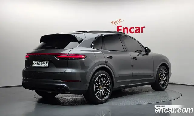 Porsche Cayenne 2020 4.0 автомат (гидро), миниатюра 2 Porsche Cayenne 2020 4.0 автомат (гидро), миниатюра 2