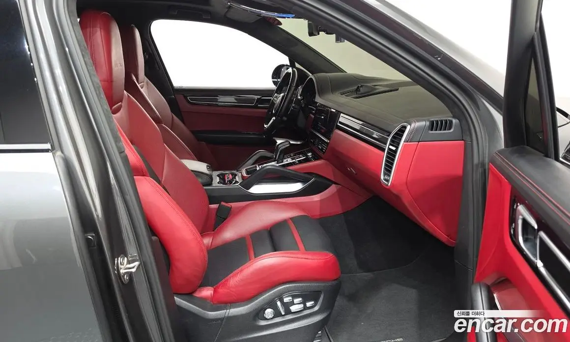 Porsche Cayenne 2020 4.0 автомат (гидро), фото 16 Porsche Cayenne 2020 4.0 автомат (гидро), фото 16