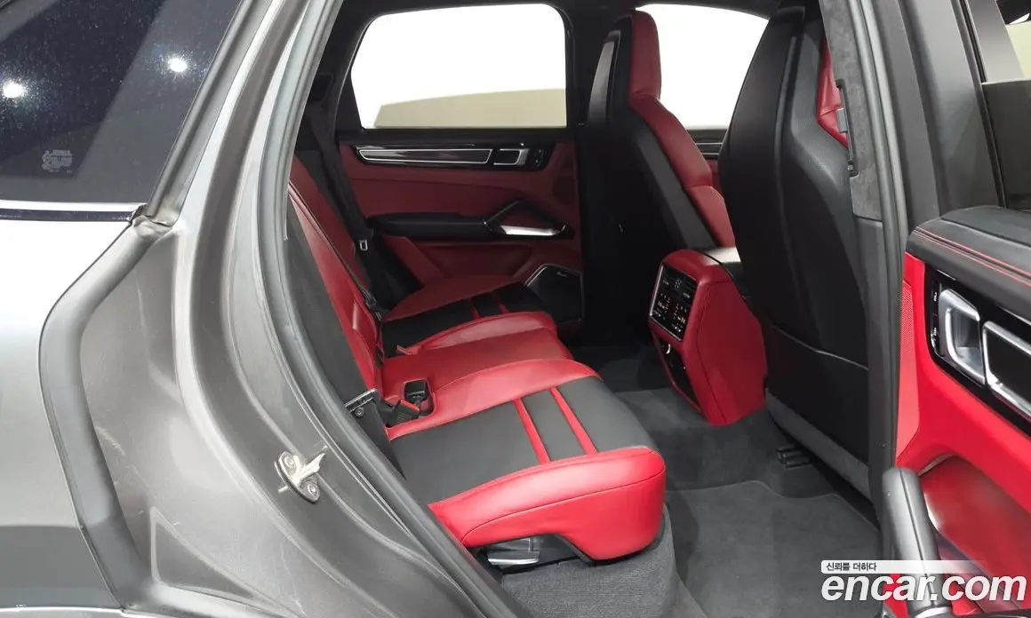 Porsche Cayenne 2020 4.0 автомат (гидро), фото 17 Porsche Cayenne 2020 4.0 автомат (гидро), фото 17