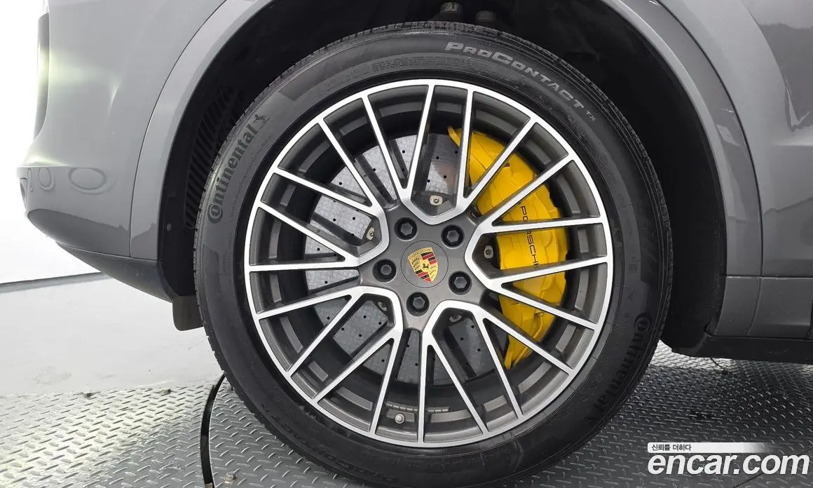 Porsche Cayenne 2020 4.0 автомат (гидро), фото 5 Porsche Cayenne 2020 4.0 автомат (гидро), фото 5