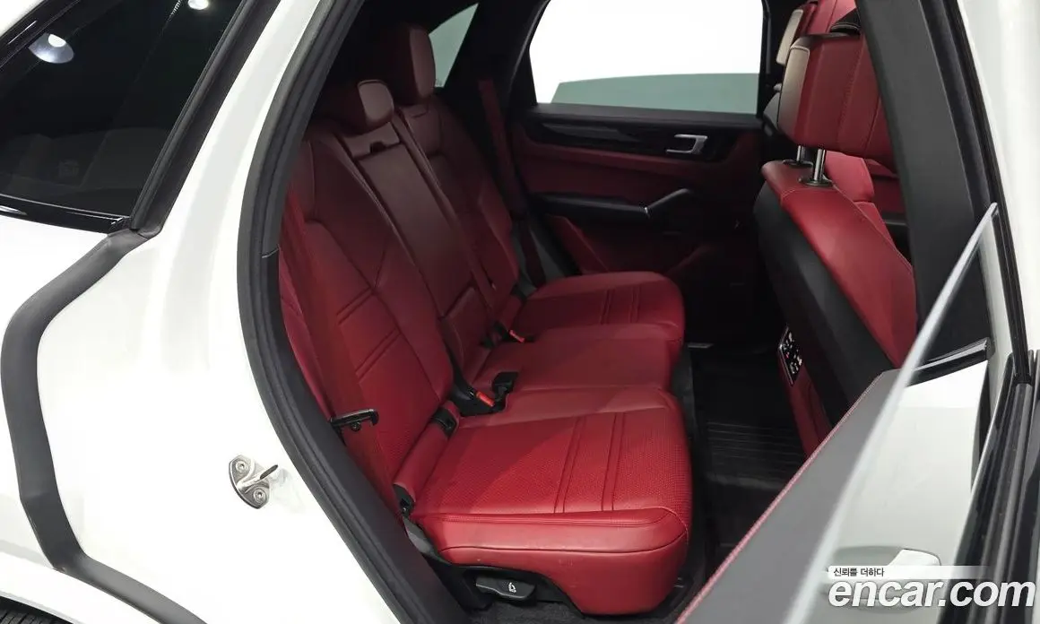 Porsche Cayenne 2022 3.0 автомат (гидро), фото 17 Porsche Cayenne 2022 3.0 автомат (гидро), фото 17