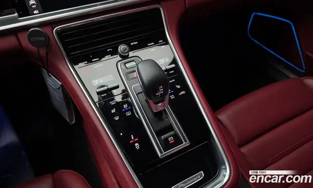 Porsche Panamera 2018 3.0 автомат (гидро), миниатюра 12