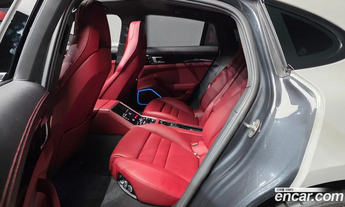 Porsche Panamera 2018 3.0 автомат (гидро), фото 18 Porsche Panamera 2018 3.0 автомат (гидро), фото 18