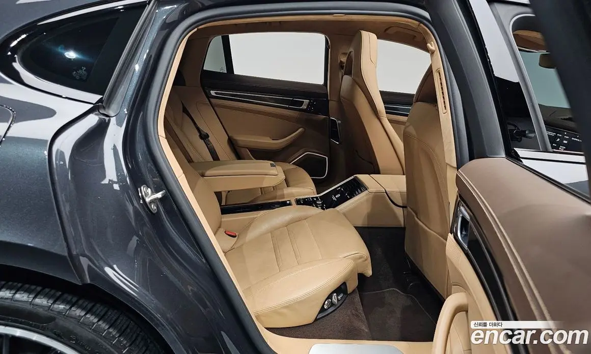Porsche Panamera 2018 3.0 автомат (гидро), фото 16