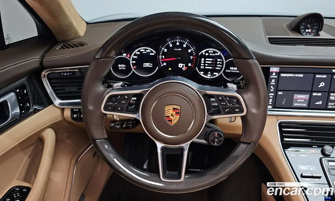 Porsche Panamera 2018 3.0 автомат (гидро), фото 18