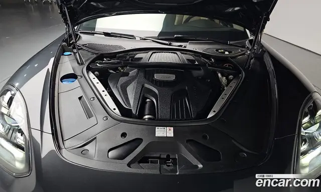 Porsche Panamera 2018 3.0 автомат (гидро), миниатюра 5