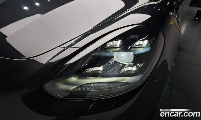 Porsche Panamera 2018 3.0 автомат (гидро), миниатюра 7