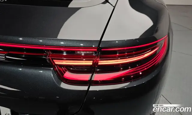 Porsche Panamera 2018 3.0 автомат (гидро), миниатюра 8