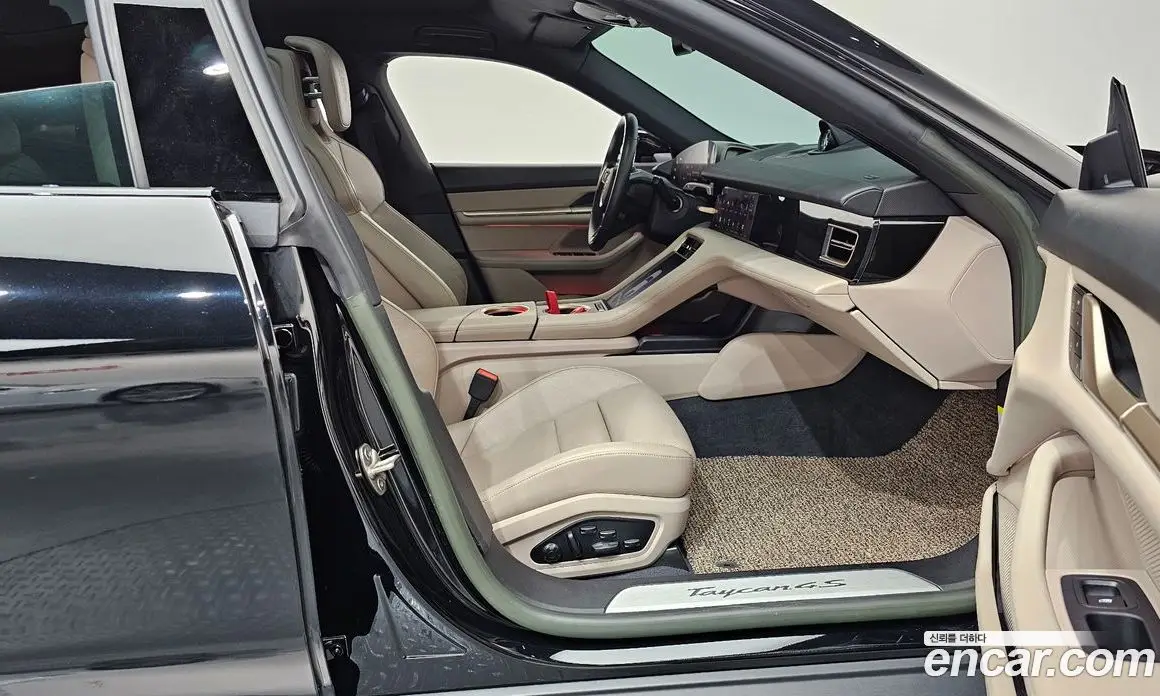 Porsche Taycan 2022 0.1 автомат (гидро), фото 16 Porsche Taycan 2022 0.1 автомат (гидро), фото 16