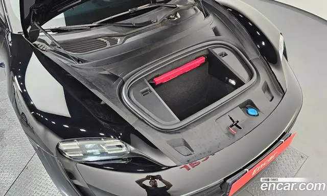 Porsche Taycan 2022 0.1 автомат (гидро), миниатюра 6 Porsche Taycan 2022 0.1 автомат (гидро), миниатюра 6