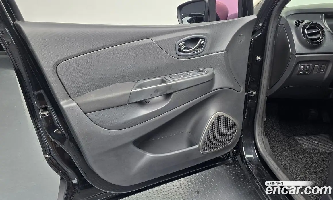 Renault (Samsung) QM3 2014 1.5 автомат (гидро), фото 14