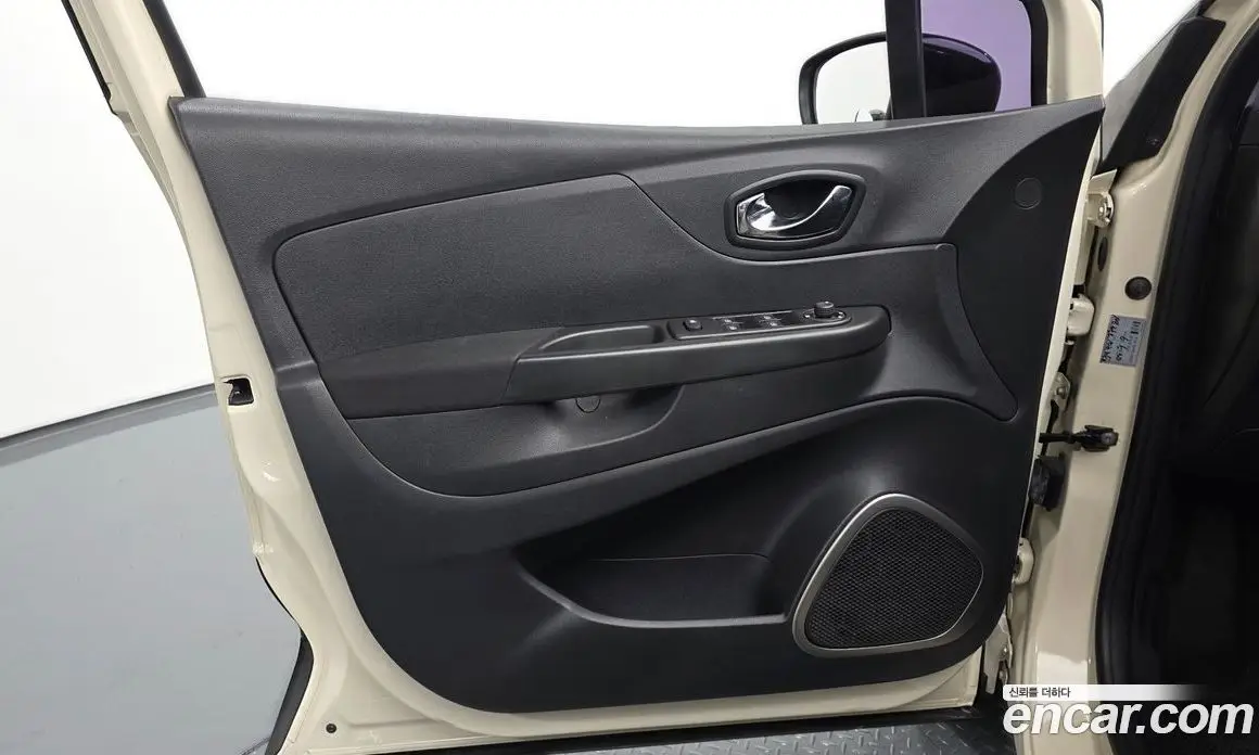 Renault (Samsung) QM3 2016 1.5 автомат (гидро), фото 14
