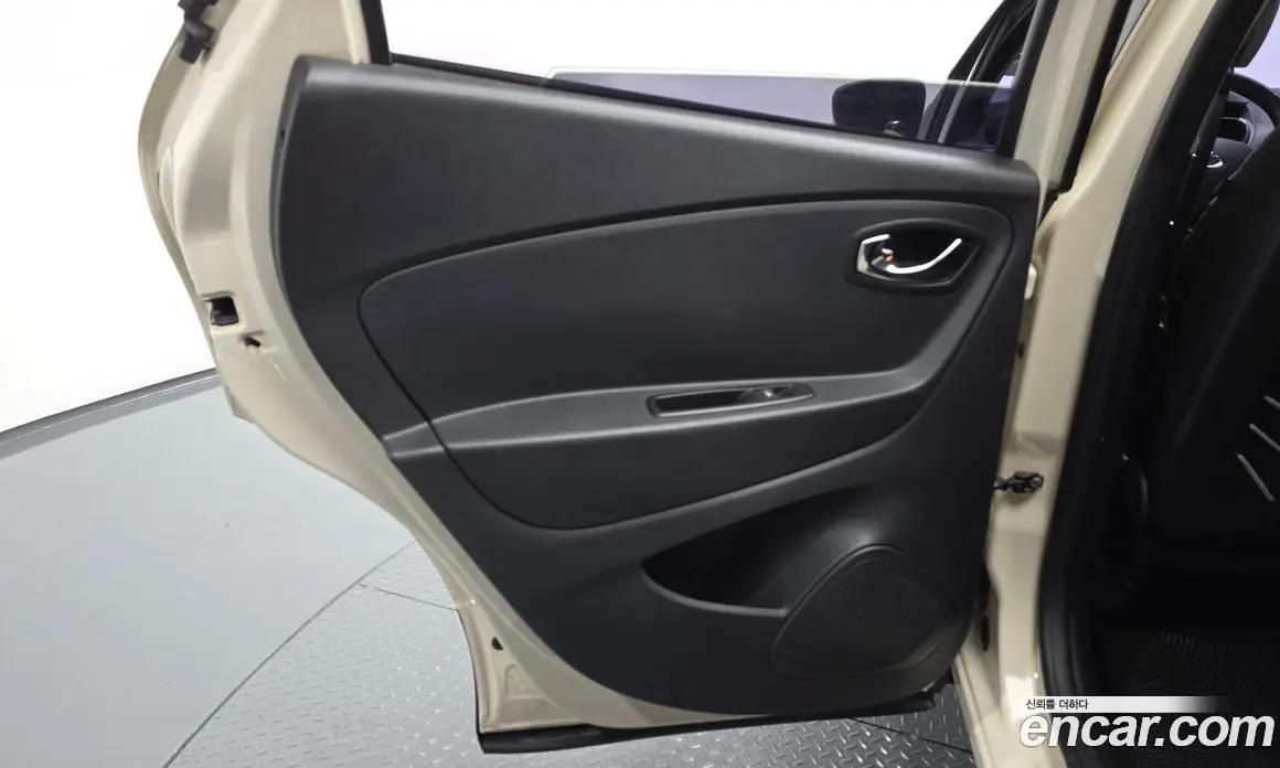 Renault (Samsung) QM3 2016 1.5 автомат (гидро), фото 15