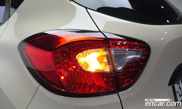Renault (Samsung) QM3 2016 1.5 автомат (гидро), миниатюра 9
