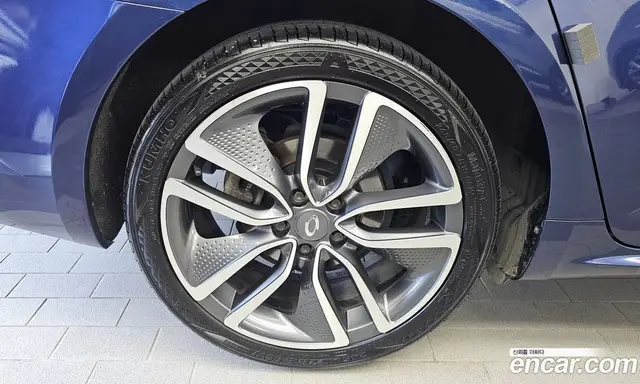 Renault (Samsung) SM6 2016 1.6 автомат (гидро), миниатюра 5 Renault (Samsung) SM6 2016 1.6 автомат (гидро), миниатюра 5