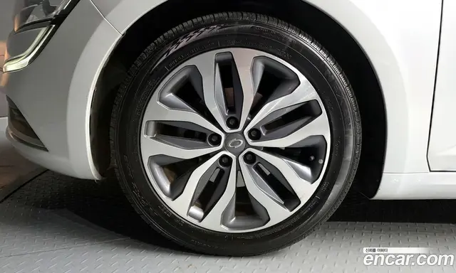 Renault (Samsung) SM6 2017 2.0 автомат (гидро), миниатюра 5
