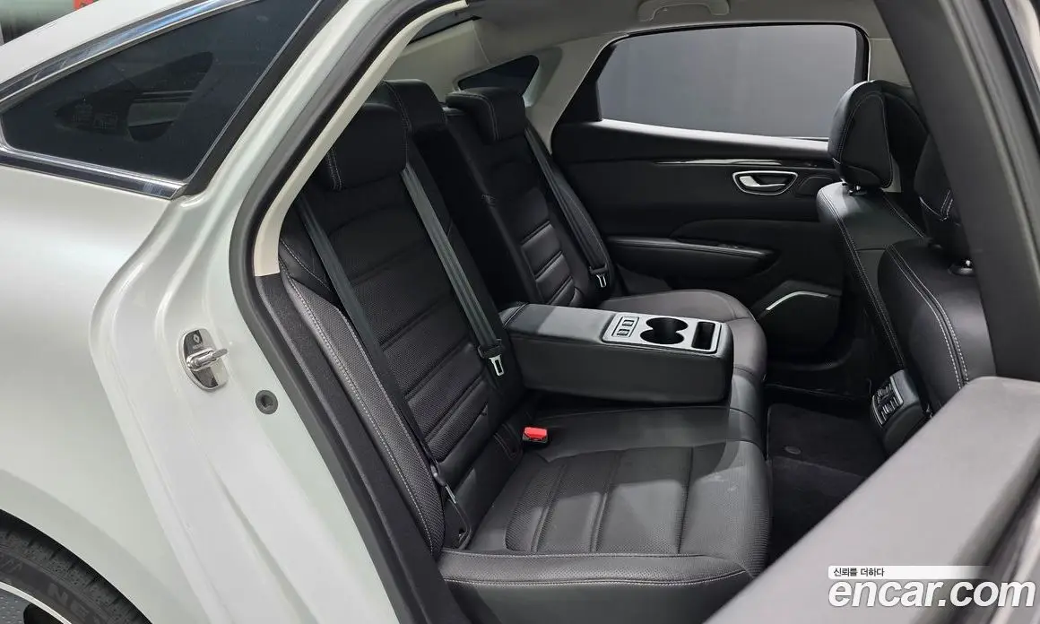 Renault (Samsung) SM6 2018 1.6 автомат (гидро), фото 17 Renault (Samsung) SM6 2018 1.6 автомат (гидро), фото 17