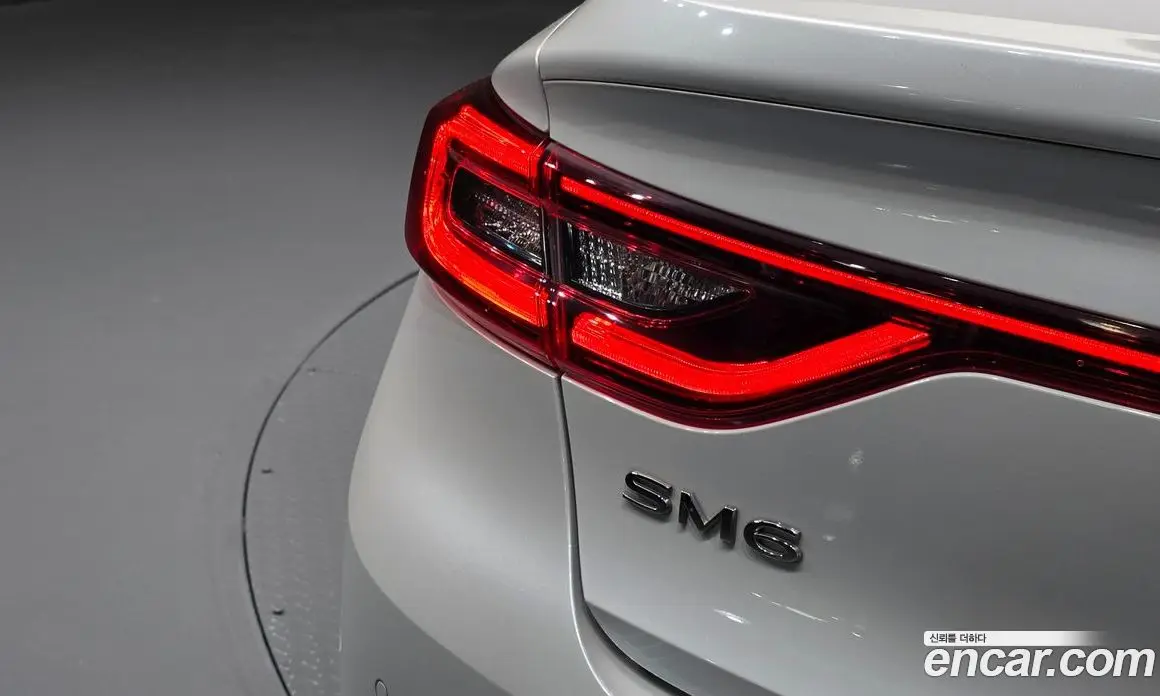 Renault (Samsung) SM6 2018 1.6 автомат (гидро), фото 9 Renault (Samsung) SM6 2018 1.6 автомат (гидро), фото 9