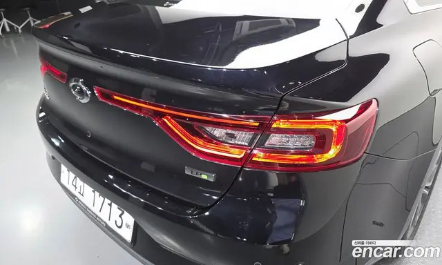 Renault (Samsung) SM6 2018 2.0 автомат (гидро), миниатюра 9