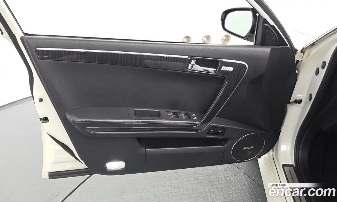 Renault (Samsung) SM7 2011 3.5 автомат (гидро), фото 13 Renault (Samsung) SM7 2011 3.5 автомат (гидро), фото 13