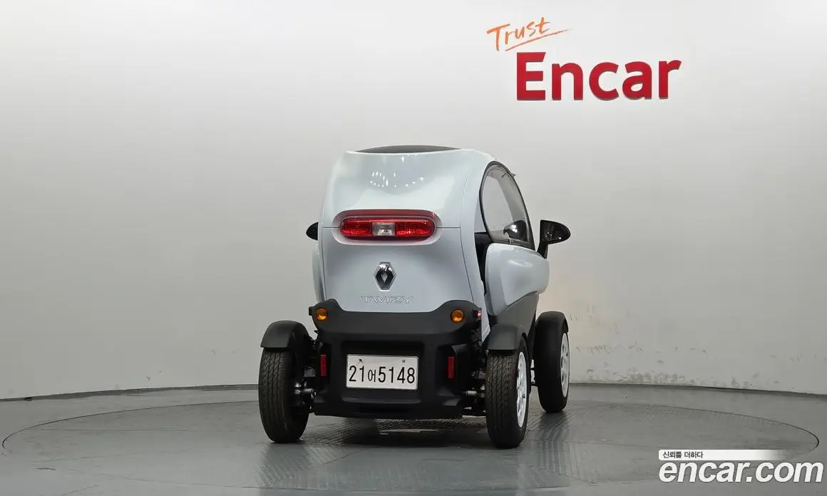 Renault (Samsung) Twizy 2020 0.1 автомат (гидро), фото 4