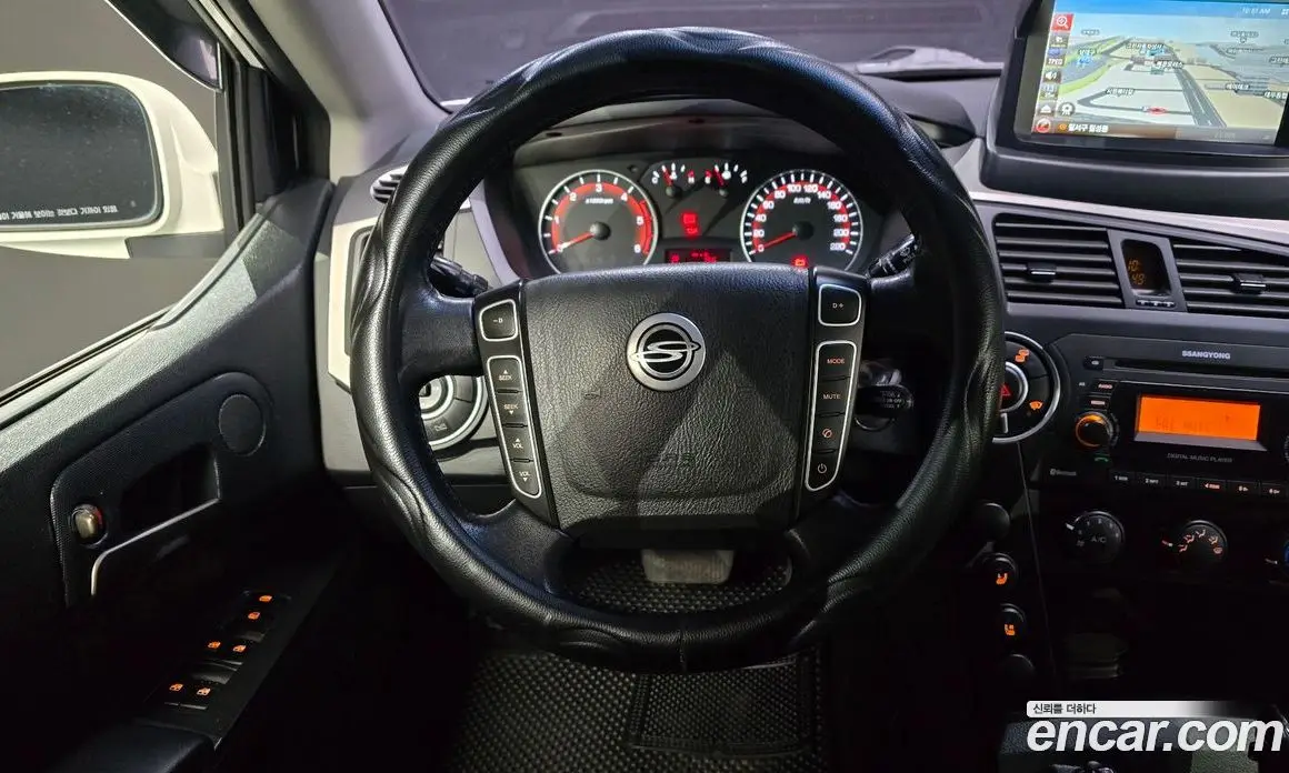 SsangYong Korando 2013 2.0 автомат (гидро), фото 19