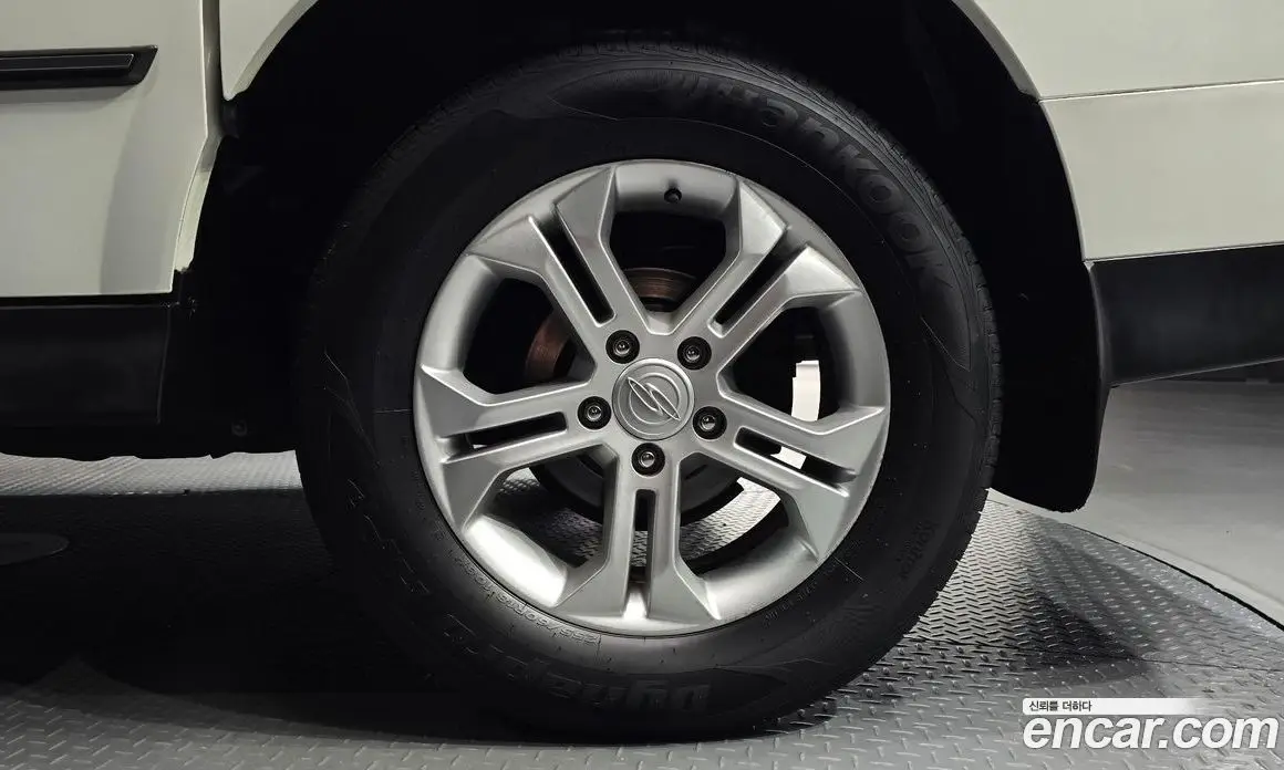 SsangYong Korando 2013 2.0 автомат (гидро), фото 7