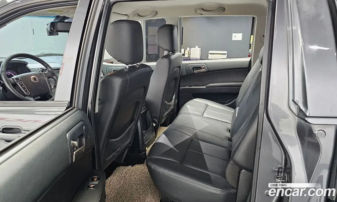 SsangYong Korando 2015 2.0 автомат (гидро), фото 16