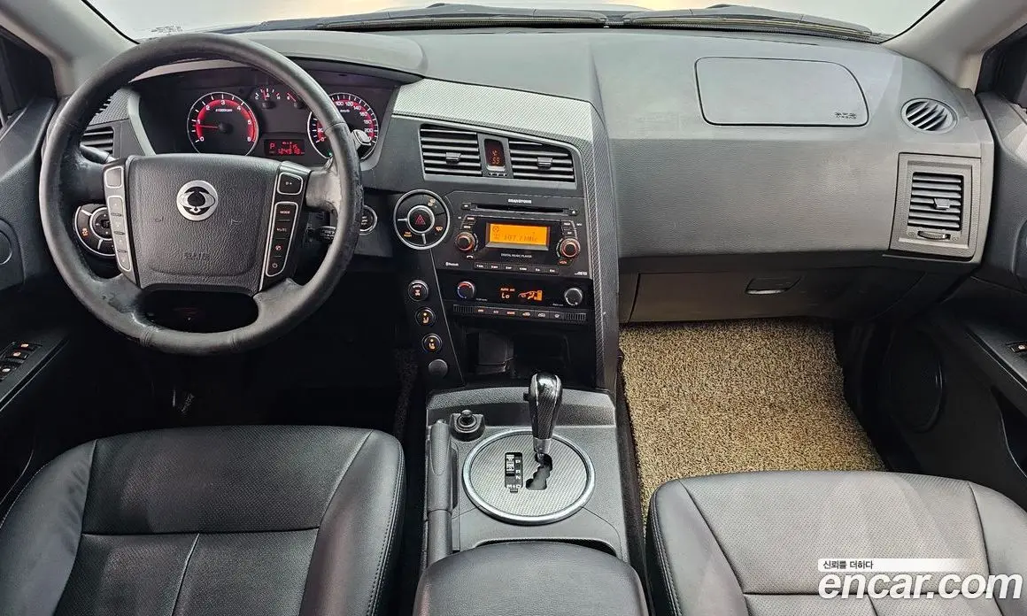 SsangYong Korando 2015 2.0 автомат (гидро), фото 10