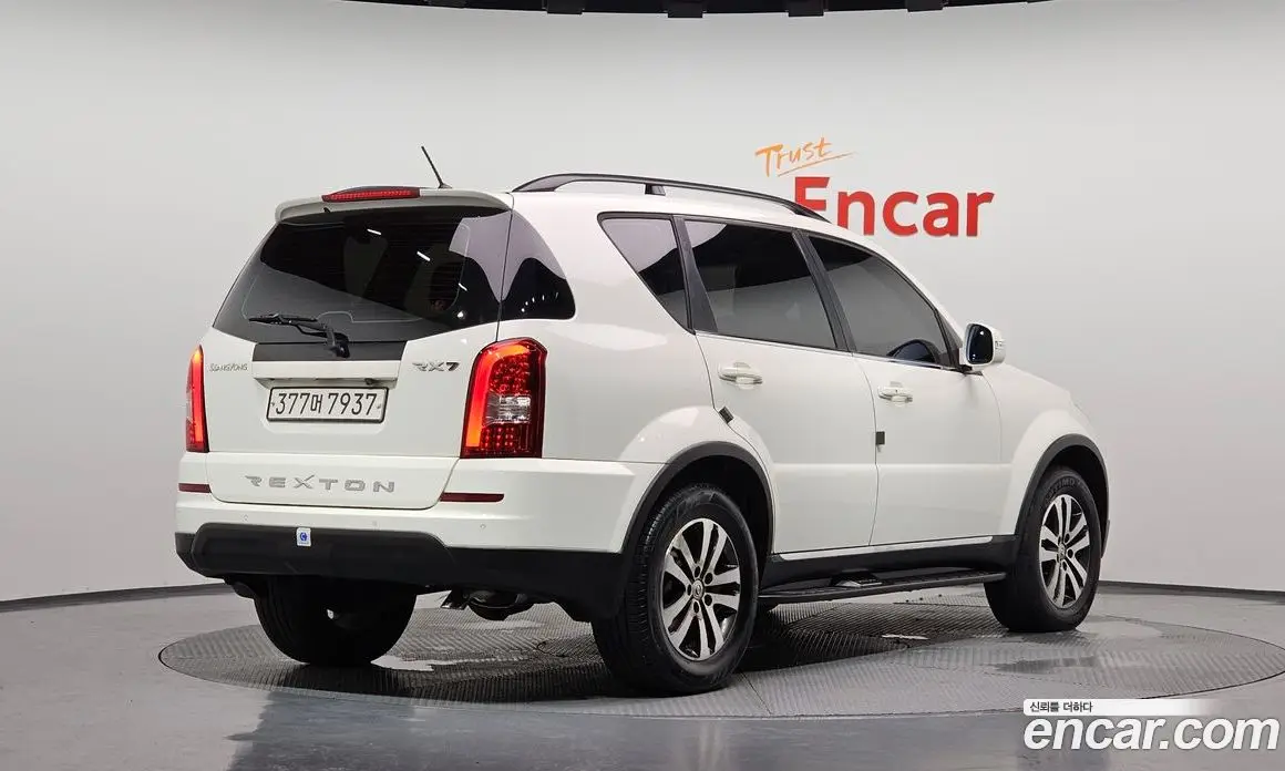 SsangYong Rexton 2014 2.0 автомат (гидро), фото 2 SsangYong Rexton 2014 2.0 автомат (гидро), фото 2