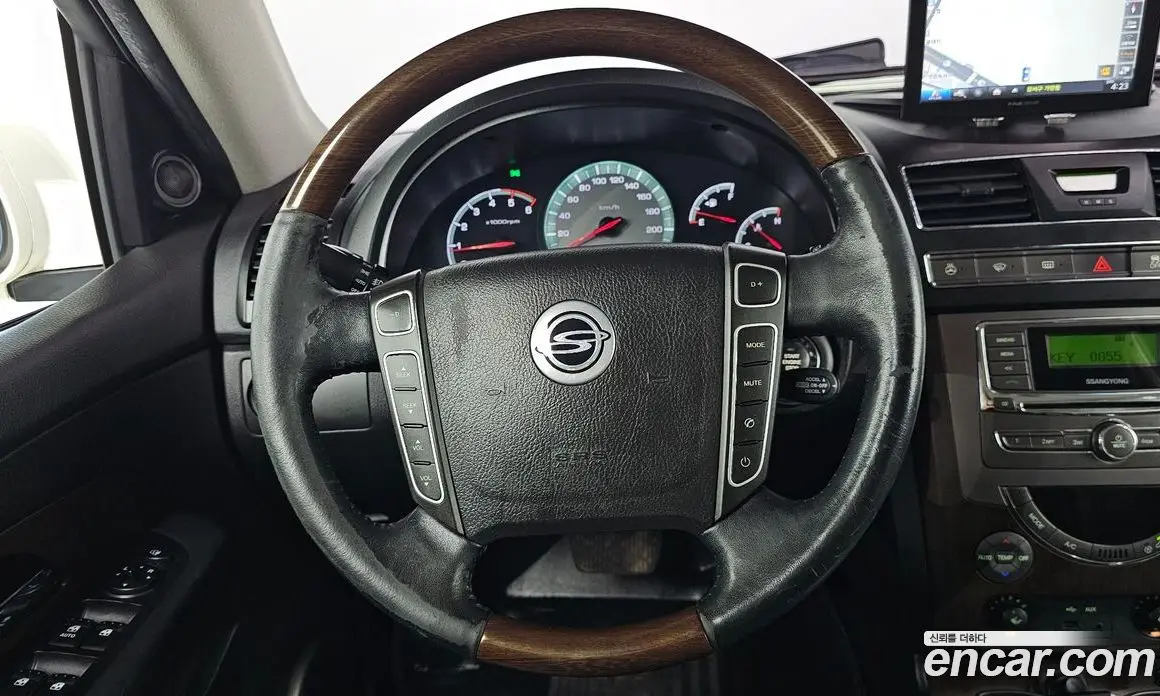 SsangYong Rexton 2014 2.0 автомат (гидро), фото 18 SsangYong Rexton 2014 2.0 автомат (гидро), фото 18
