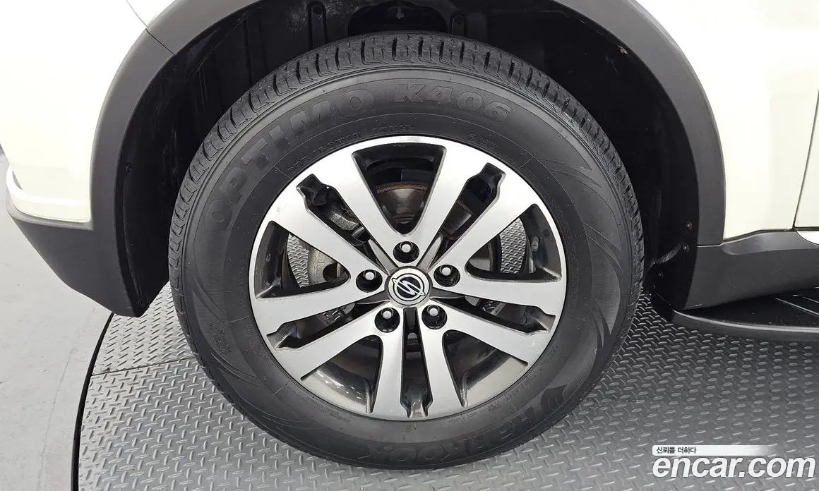 SsangYong Rexton 2014 2.0 автомат (гидро), фото 5 SsangYong Rexton 2014 2.0 автомат (гидро), фото 5