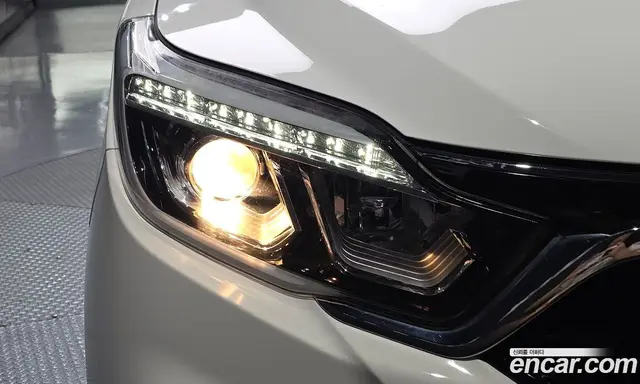 SsangYong Rexton 2018 2.2 автомат (гидро), миниатюра 8