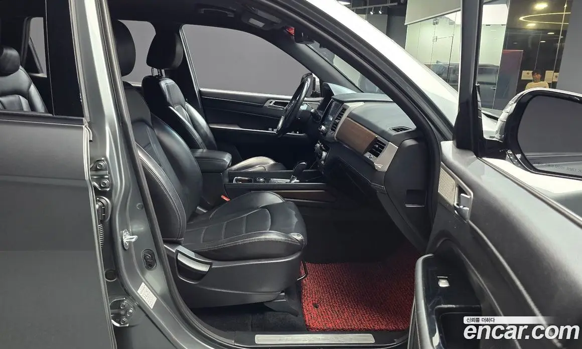 SsangYong Rexton 2018 2.2 автомат (гидро), фото 17 SsangYong Rexton 2018 2.2 автомат (гидро), фото 17