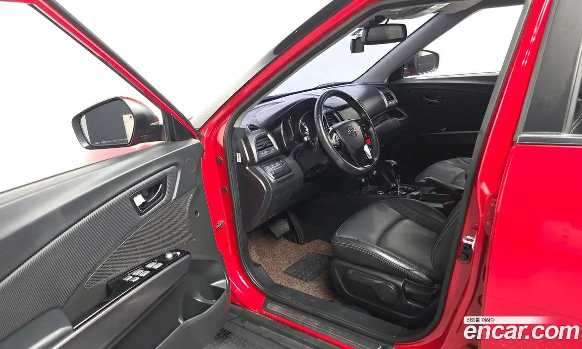 SsangYong TIBOLI 2017 1.6 автомат (гидро), фото 13
