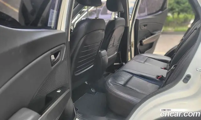 SsangYong TIBOLI 2017 1.6 автомат (гидро), миниатюра 8