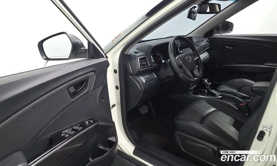 SsangYong TIBOLI 2020 1.6 автомат (гидро), фото 13 SsangYong TIBOLI 2020 1.6 автомат (гидро), фото 13