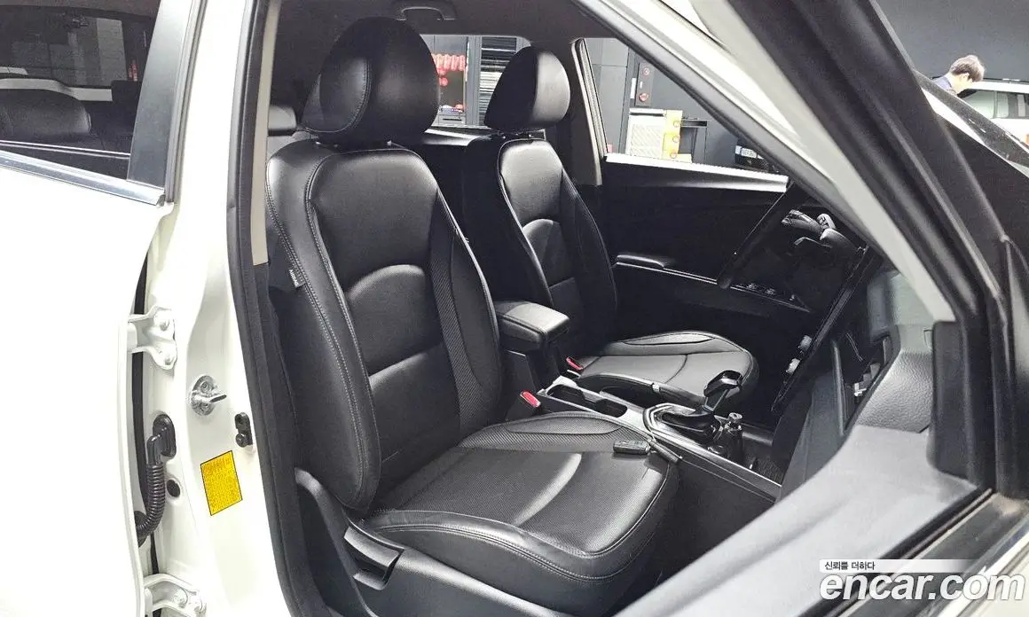 SsangYong TIBOLI 2021 1.5 автомат (гидро), фото 12 SsangYong TIBOLI 2021 1.5 автомат (гидро), фото 12
