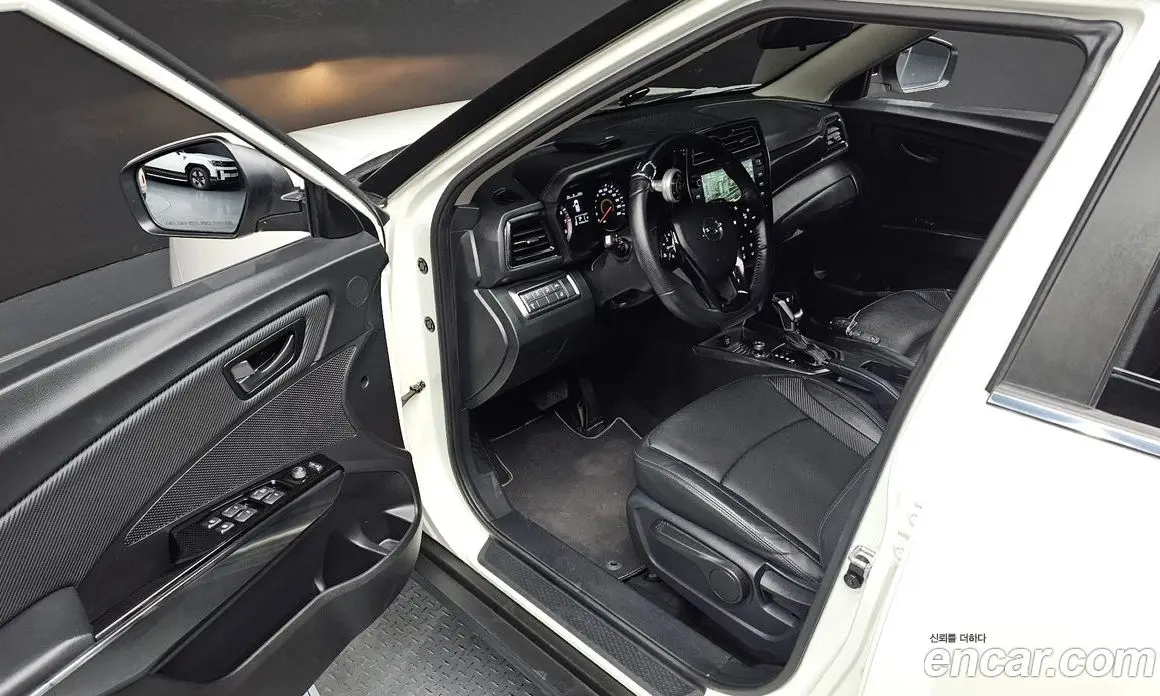 SsangYong TIBOLI 2021 1.5 автомат (гидро), фото 16 SsangYong TIBOLI 2021 1.5 автомат (гидро), фото 16