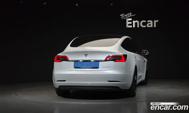Tesla Model 3 2022 0.2 автомат (гидро), миниатюра 4