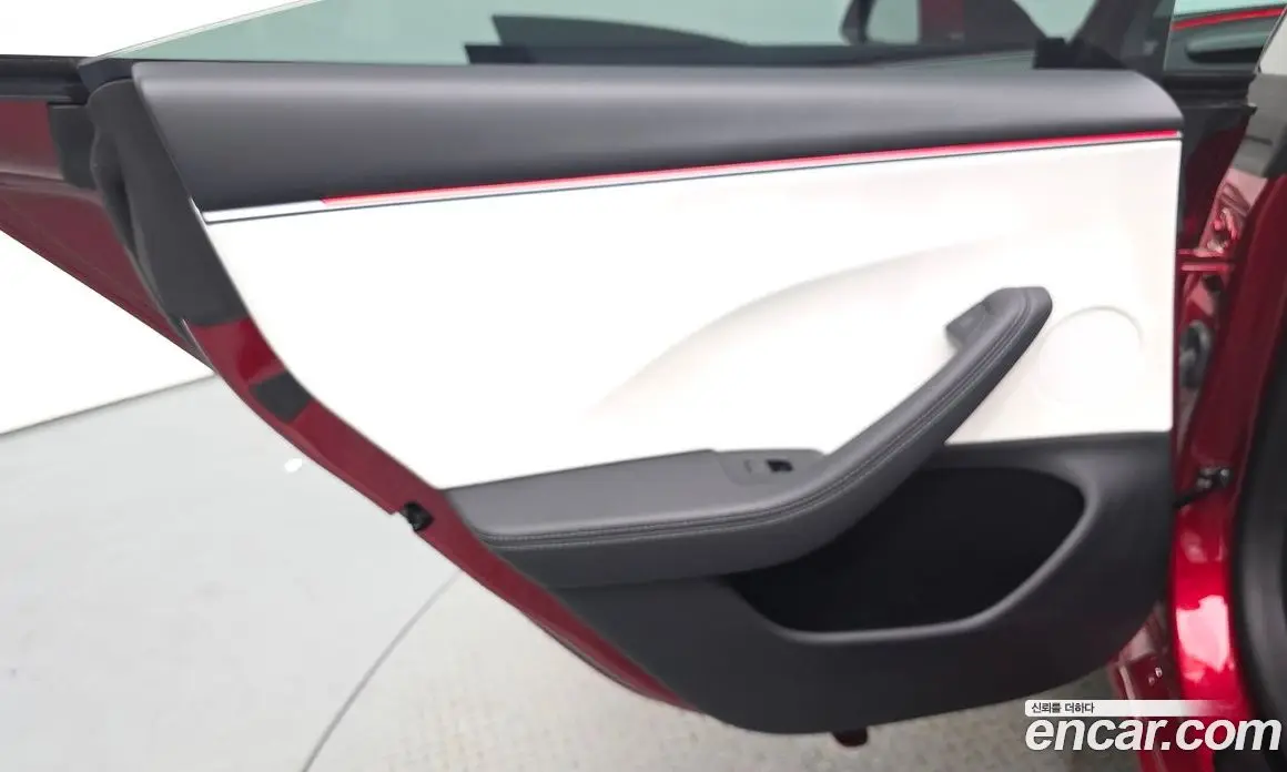 Tesla Model 3 2025 0.2 автомат (гидро), фото 14