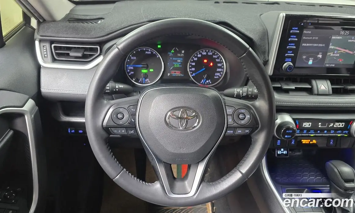 Toyota RAV4 2019 2.5 автомат (гидро), фото 17