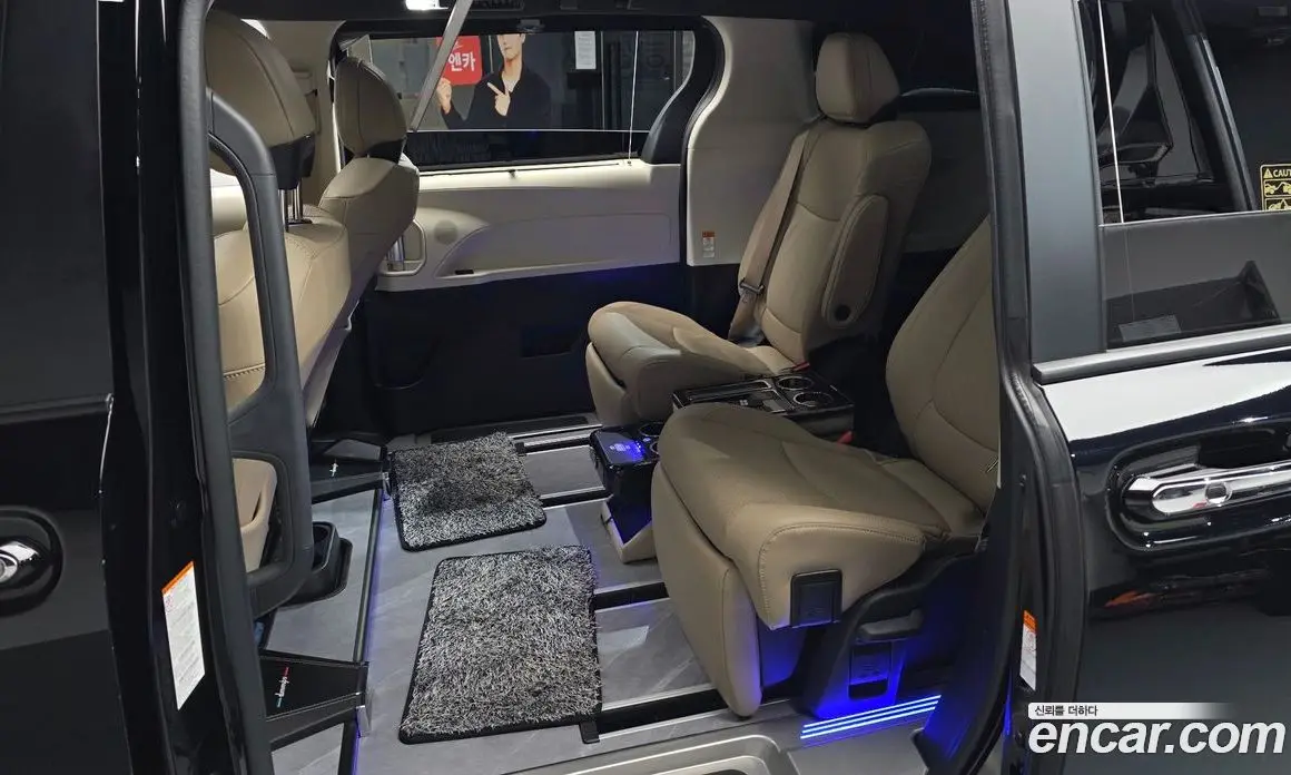 Toyota Sienna 2024 2.5 автомат (гидро), фото 15