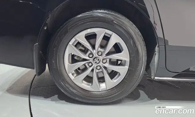 Toyota Sienna 2024 2.5 автомат (гидро), миниатюра 6