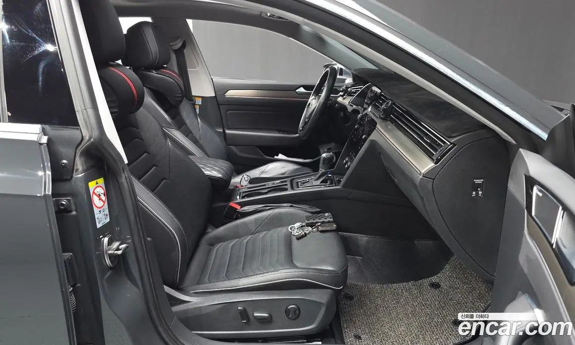 Volkswagen Arteon 2019 2.0 автомат (гидро), фото 18 Volkswagen Arteon 2019 2.0 автомат (гидро), фото 18