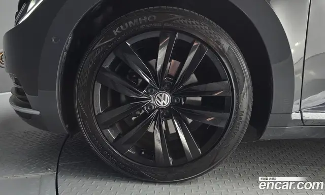 Volkswagen Arteon 2019 2.0 автомат (гидро), миниатюра 5 Volkswagen Arteon 2019 2.0 автомат (гидро), миниатюра 5