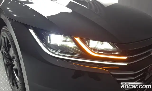 Volkswagen Arteon 2019 2.0 автомат (гидро), миниатюра 8 Volkswagen Arteon 2019 2.0 автомат (гидро), миниатюра 8