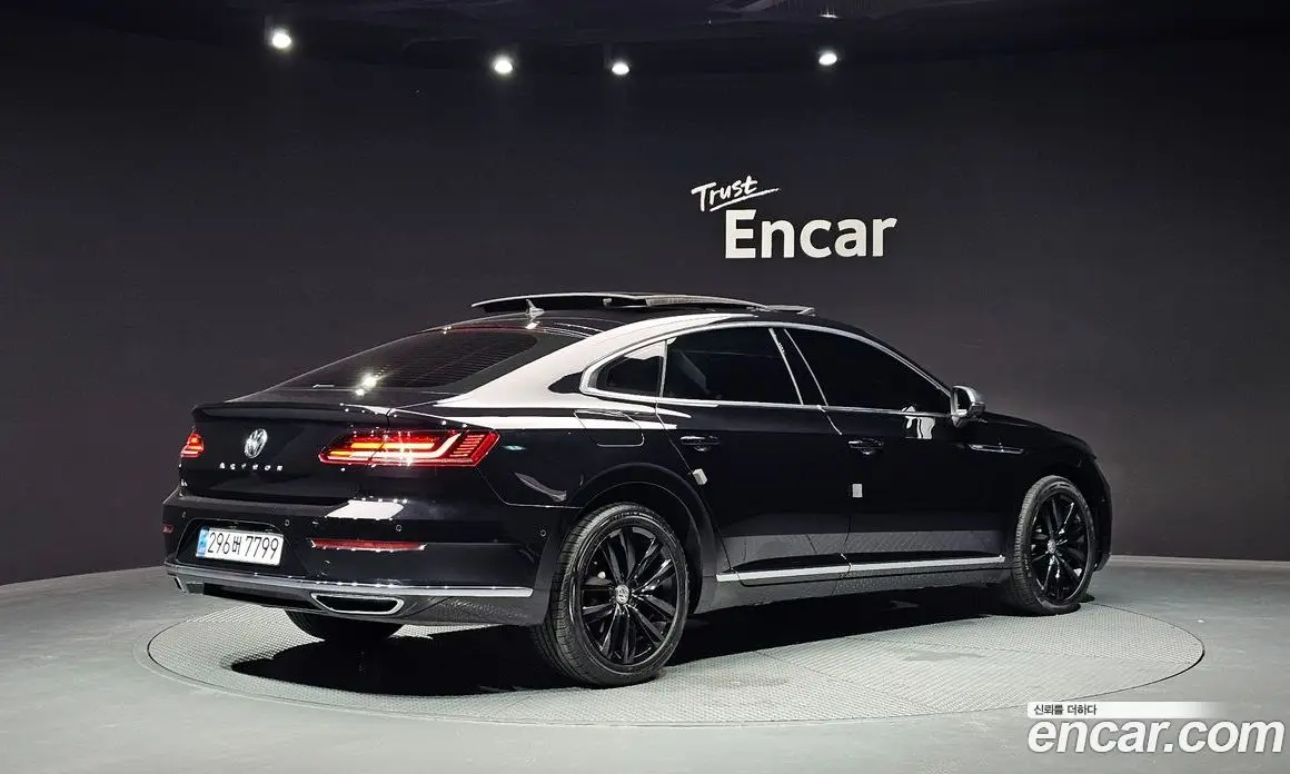 Volkswagen Arteon 2019 2.0 автомат (гидро), фото 2 Volkswagen Arteon 2019 2.0 автомат (гидро), фото 2
