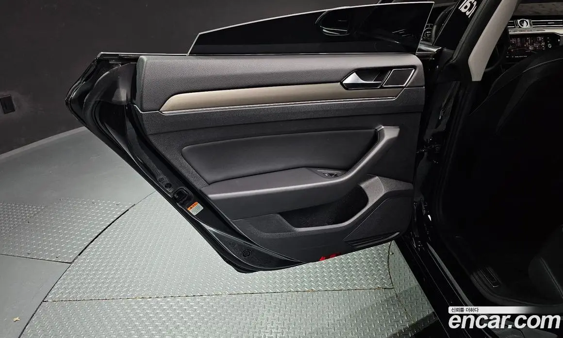 Volkswagen Arteon 2019 2.0 автомат (гидро), фото 15 Volkswagen Arteon 2019 2.0 автомат (гидро), фото 15