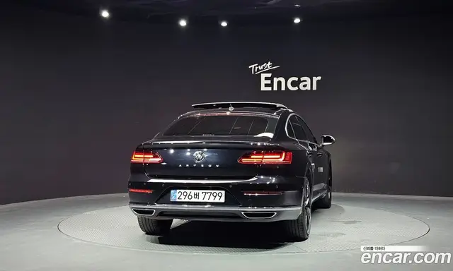 Volkswagen Arteon 2019 2.0 автомат (гидро), миниатюра 4 Volkswagen Arteon 2019 2.0 автомат (гидро), миниатюра 4